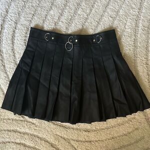 DOLLSKILL black mini skirt